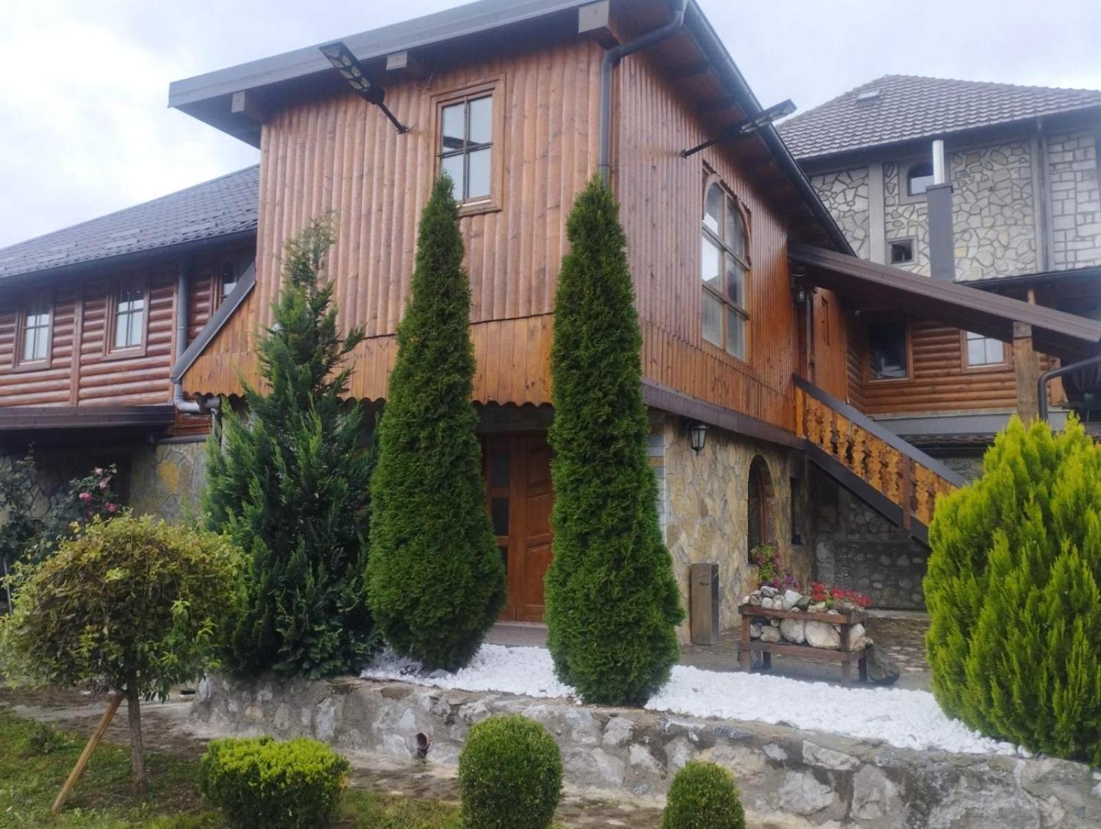 Gusinje Kula Nekovic B&B 외부 사진